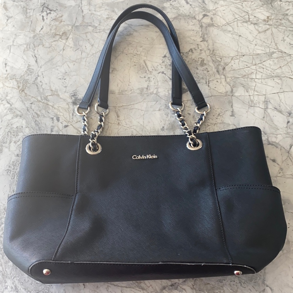 Calvin Klein Shoulder Bag